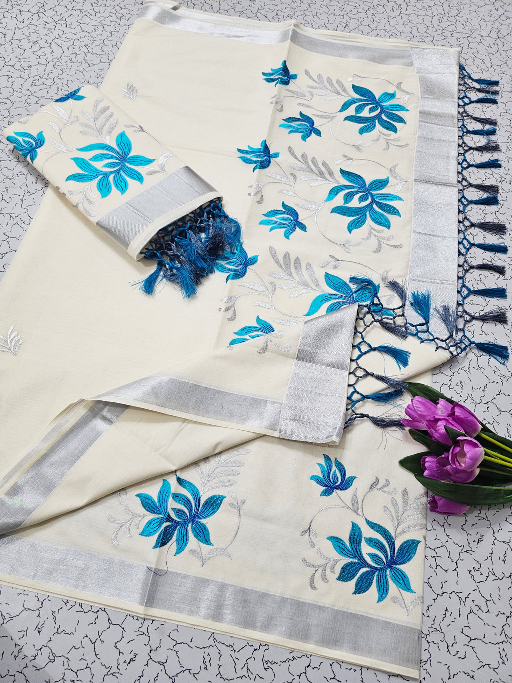 ONAM Special Kerala Kasavu Cotton Saree with Embroidery
